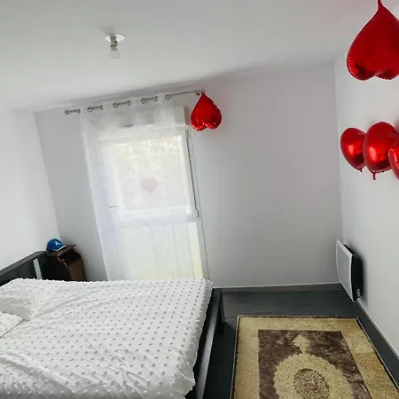 Apartament Chonanson *